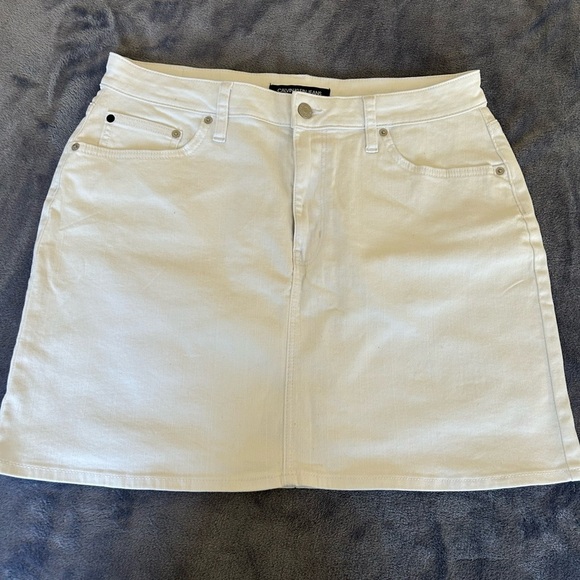 Calvin Klein White Denim Skirt - Picture 1 of 3